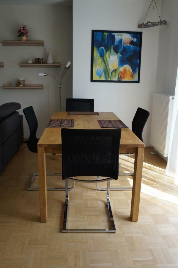 Ferienhaus Lindelburg 슈발젠호프 외부 사진